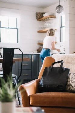 Purse & Clutch Accessories Outside Pockets Handbag - Ink Black