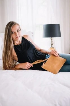 Purse & Clutch Ethiopian Leather Crossbody - Caramel Accessories