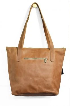 Purse & Clutch Zippered Leather Purse - Caramel Accessories