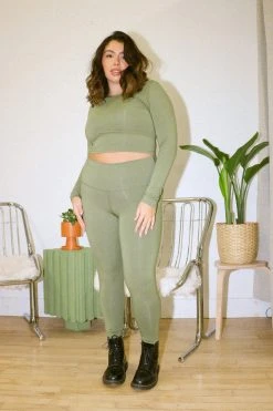 Mary Young Afia Bamboo Legging Pajamas + Loungewear 18 Mary Young Afia Bamboo Legging Pajamas + Loungewear