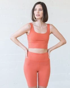 WVN Align Crop Tank 30 WVN Align Crop Tank