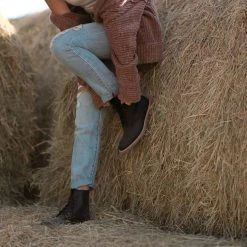 Nisolo Amalia All Weather Boot - Black 13 Nisolo Amalia All Weather Boot - Black