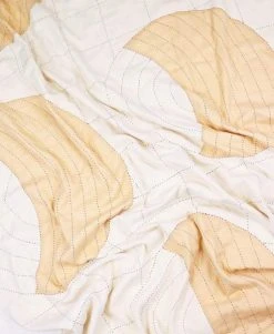 Anchal Crescent Lattice Quilt - Sand