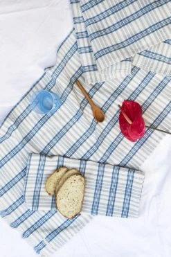 Archive New York Coco Plaid Table Runner