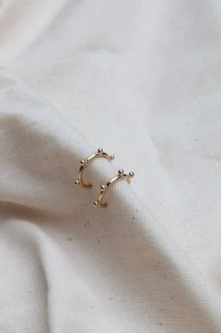 Yewo Jewelry Bentu Recycled Hoop Earrings