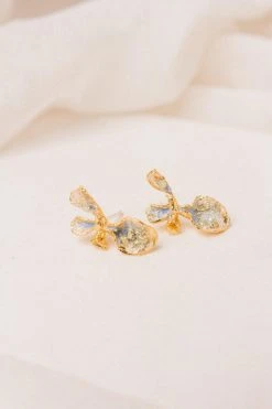 CÂPÂ Jewelry Clavellino Recycled Petal Earrings