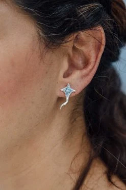 CÂPÂ Jewelry Manta Ray Recycled Earrings