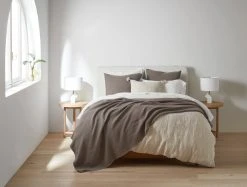 Coyuchi Cascade Matelasse Blanket - Morel