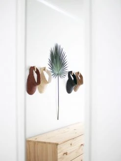 Ceremonia Accessories Palm Leaf Sun Visor - Black