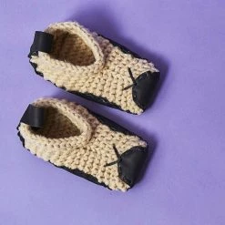 Chilote Best Sellers Unisex House Slippers - Black