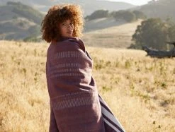 Coyuchi Cirrus Throw Blanket - Elderberry