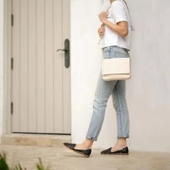 Nisolo Accessories Clara Crossbody Purse