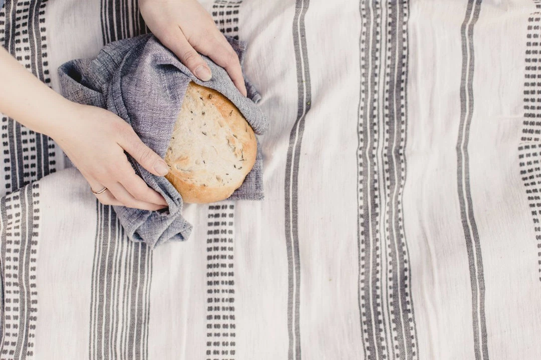 Creative Women Aden Tablecloth - Gray 6 Creative Women Aden Tablecloth - Gray