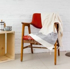 Creative Women Home Goods Riviera Bath Towel - Navy