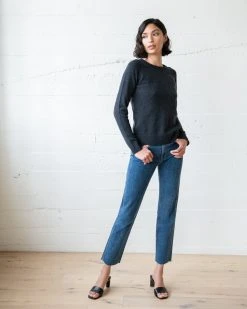 WVN Crew Neck Sweater Best Sellers