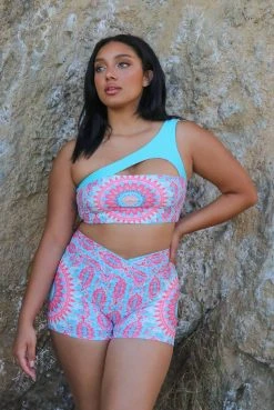 Wolven Activewear + Athleisure Crossover Recycled High-Waisted Short - Amalfi