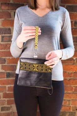 Darzah Special Occasion Egypt Tatreez Clutch - Gold