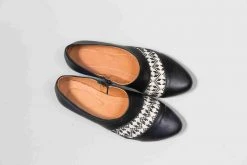 Darzah Shoes Tatreez Oxford - Black