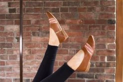 Darzah Shoes Tatreez Oxford - Camel + Orange