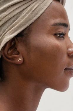 Yewo Doda Recycled Stud Earrings