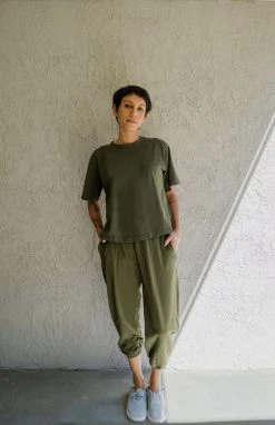 Mien Easy Relaxed Tee