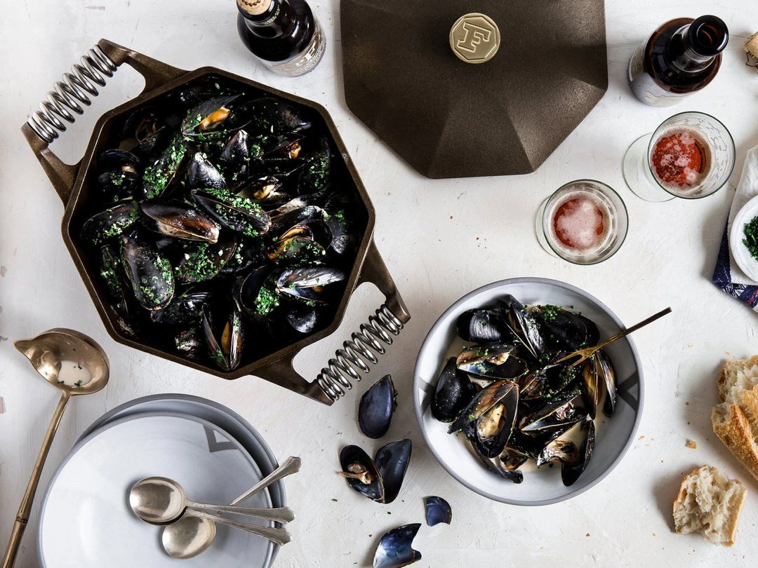 FINEX Cast Iron Dutch Oven 9 FINEX Cast Iron Dutch Oven