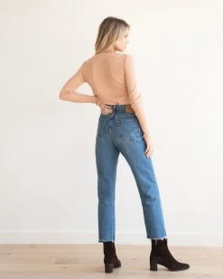 WVN Best Sellers Foundation Layer