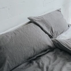 Looma French Linen Pillowcase Set