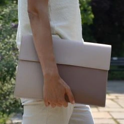 Allégorie Accessories Gala Apple Leather Tech Folio Bag