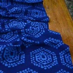 Ichcha Kitchen + Dining Honeycomb Table Runner