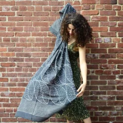 Ichcha Handcrafted Nimboo Black Scarf