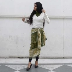 Ichcha Accessories Green Rose Scarf