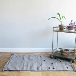 Ichcha Triangle Wool Dhurrie Rug
