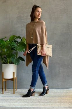 Carry Courage Inventor Cork Tablet Organizer - Silver