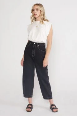 ÉTICA Iris Relaxed Taper Jeans - Obsidian