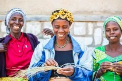 KAZI Small Shades Of Sand Mtoto Round Basket