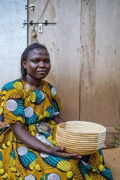 KAZI Medium Half Moon Deep Round Bowl Home Goods