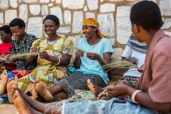 KAZI Vivid Viola Mwiba Planter