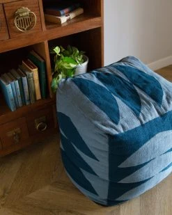 Kiliim Eclipse Pouf