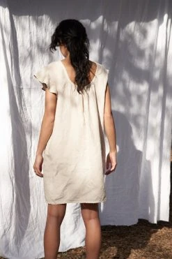 LA Relaxed Magnolia Linen Slip Dress