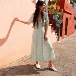 Nisolo Lima Slip On Mule - Bone Staff Favorites