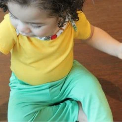 Lucky Bug Clothing Baby's Essential Bamboo Stretch Lily-Pad Leggings Kids' + Baby