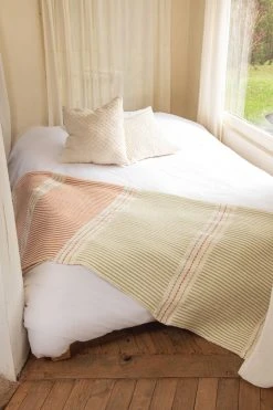 Zuahaza Lulo Throw Blanket Home Goods