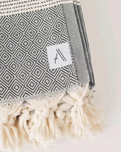 Amante Marketplace Magis Diamond Turkish Towel / Throw Blanket - Black
