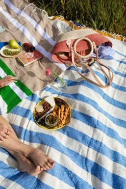 Caminito Marea Upcycled Blanket