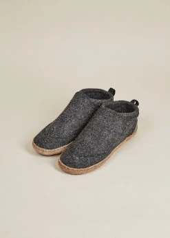 Kyrgies Men's Wool Tengries Slippers - Charcoal