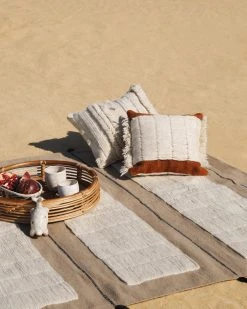 Kiliim Home Goods Mesa Wool Runner / Rug