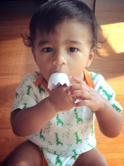 Mirasa Design Baby Giraffe Onesie Kids' + Baby 9 Mirasa Design Baby Giraffe Onesie Kids' + Baby