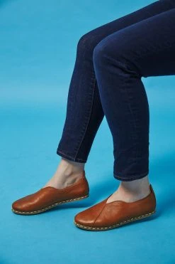 Nida Lu Handmade Women's Lu Loafer - Tobacco