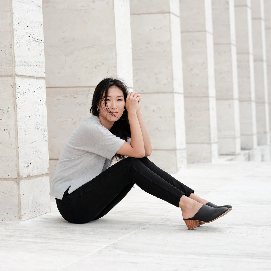 Nisolo All-Day Heeled Mule - Black 5 Nisolo All-Day Heeled Mule - Black